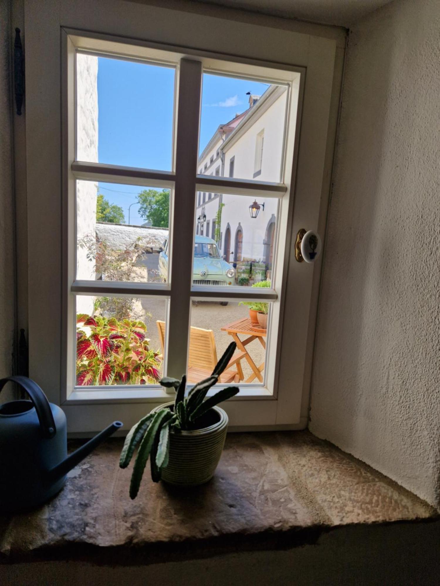 Feilsdorf Ferienhaus "Entenhaus" Im Gutshaus De La Fontaine מראה חיצוני תמונה